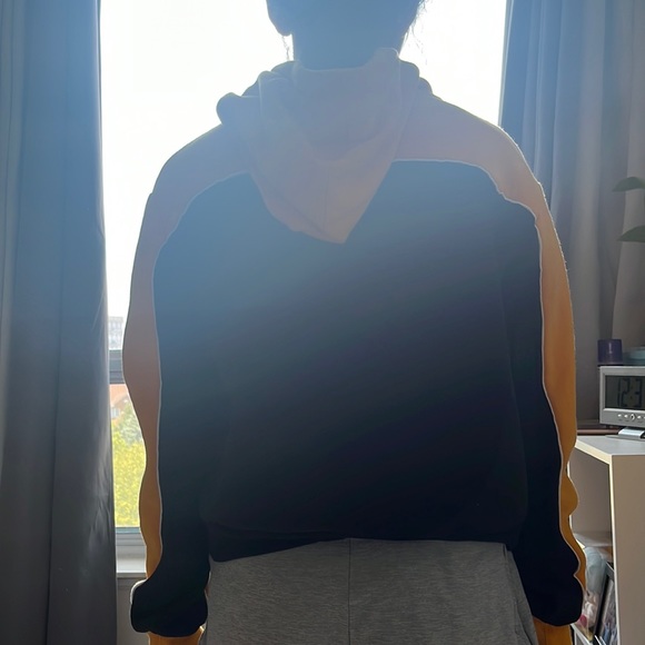 Mustard&black decide H&M hoddie - Picture 4 of 5